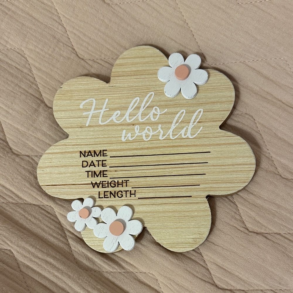 Baby announcement sign